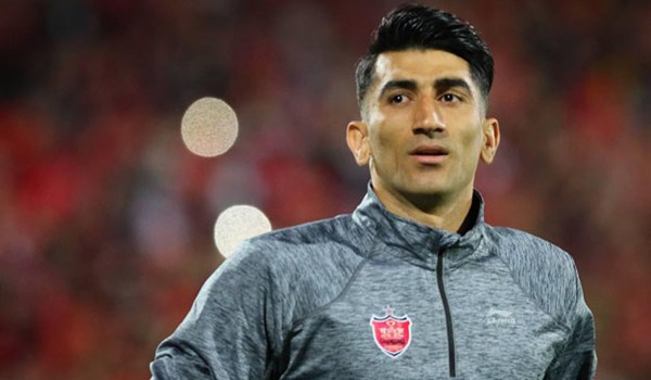 انتخاب حارس مرمى برسبوليس والمنتخب الايراني "سفيراً للصلاة"