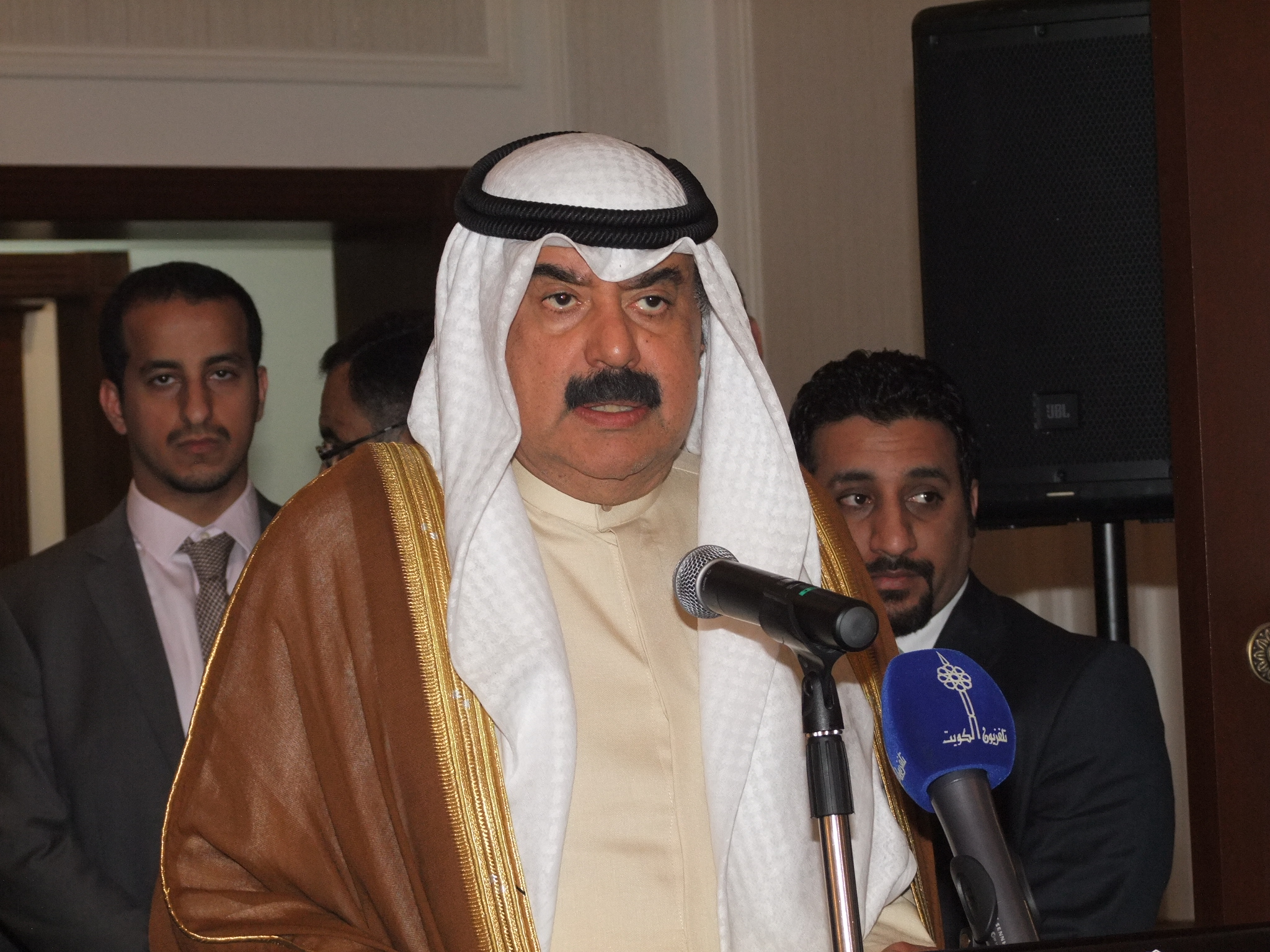 الكويت تكشف عن الاستعانة بالقوات البريطانية والخلاف الحدودي مع السعودية 