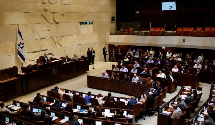 الكنيست يصادق على حل نفسه تمهيدا لإجراء انتخابات مبكرة