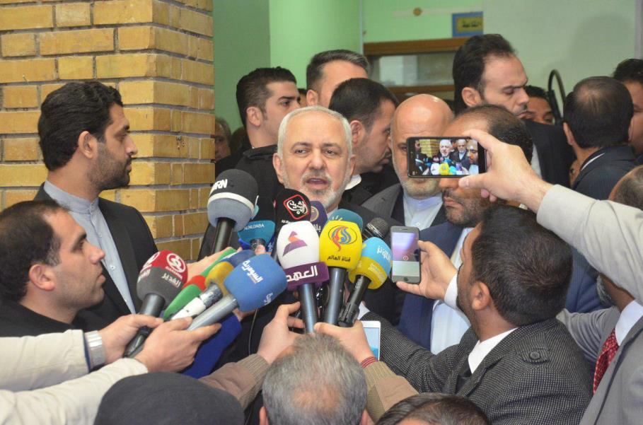 ظريف: إيران مستعدة للتعاون مع العراق في المجال النووي