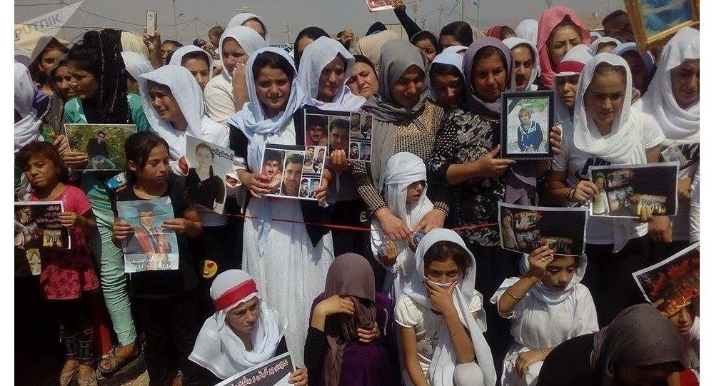 تحرير نساء وأطفال عراقيين من قبضة "داعش" 