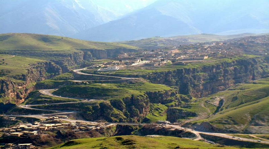 بالصور... هاورامان .. بيوت حجرية بهيكلية معمارية على الحدود العراقية - الايرانية