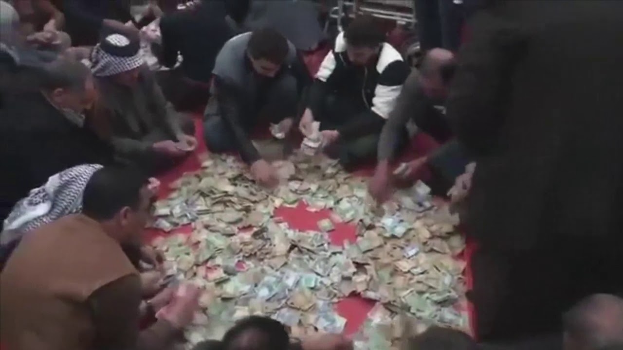 شاب عراقي تبرع لأمه بكبده،فاحتجزه مستشفى هندي
