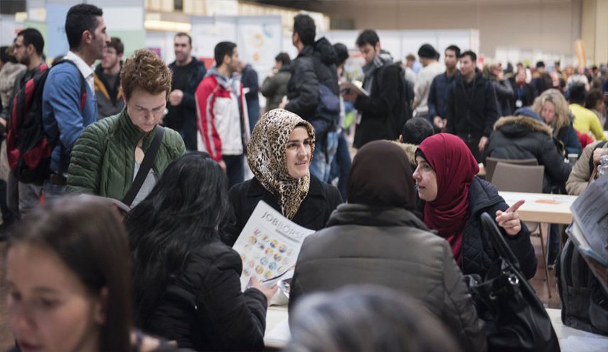 لاجئة سورية في ألمانيا تصاب بارتجاج دماغ والسبب..