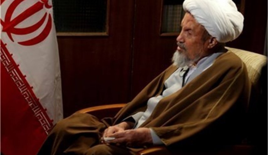 آية الله محمد مؤمن في ذمة الله.. هذه سيرته