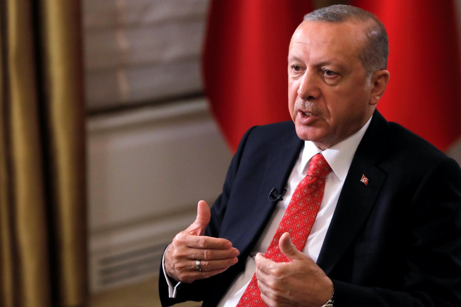 أردوغان يهاجم السيسي 