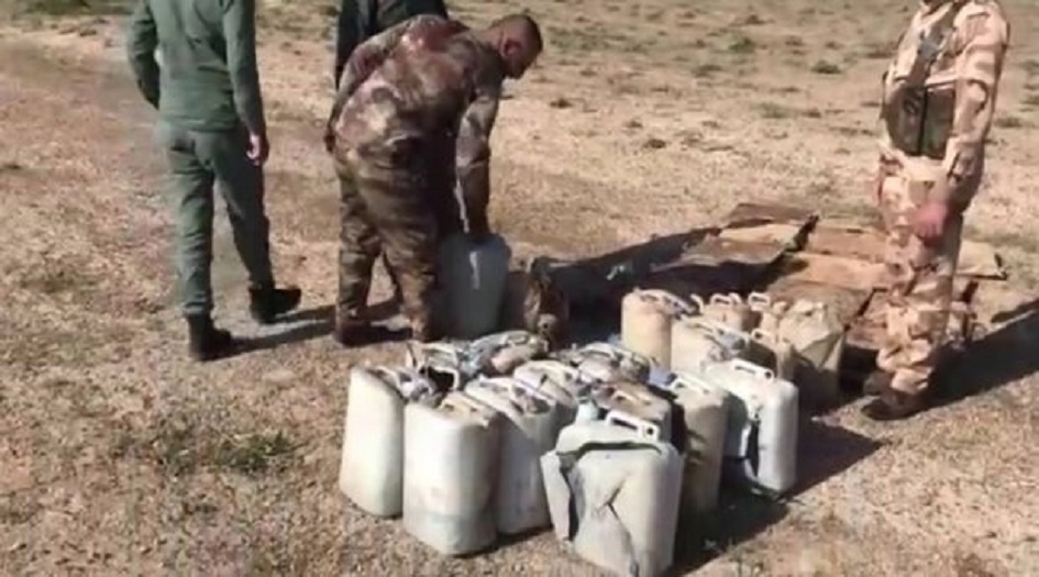 الحشد الشعبي يرفع براميل متفجرة وعبوات ناسفة شرقي الانبار