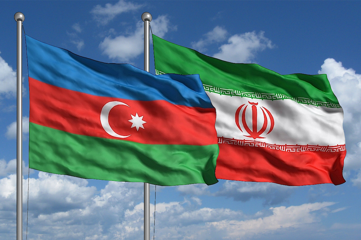 وزير الخارجية الاذربايجاني في طهران لبحث القضايا الاقليمية