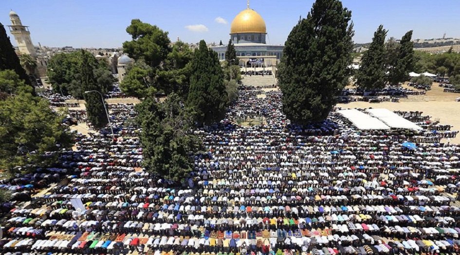 40 ألفًا يصلون الجمعة في الأقصى