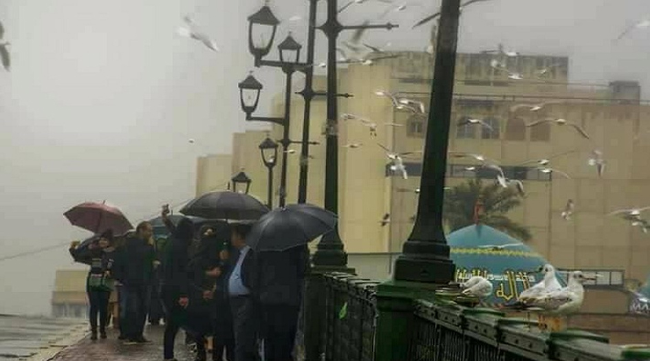 متنبئ جوي: يحدد المناطق التي ستشهد هطول أمطار اليوم بالعراق
