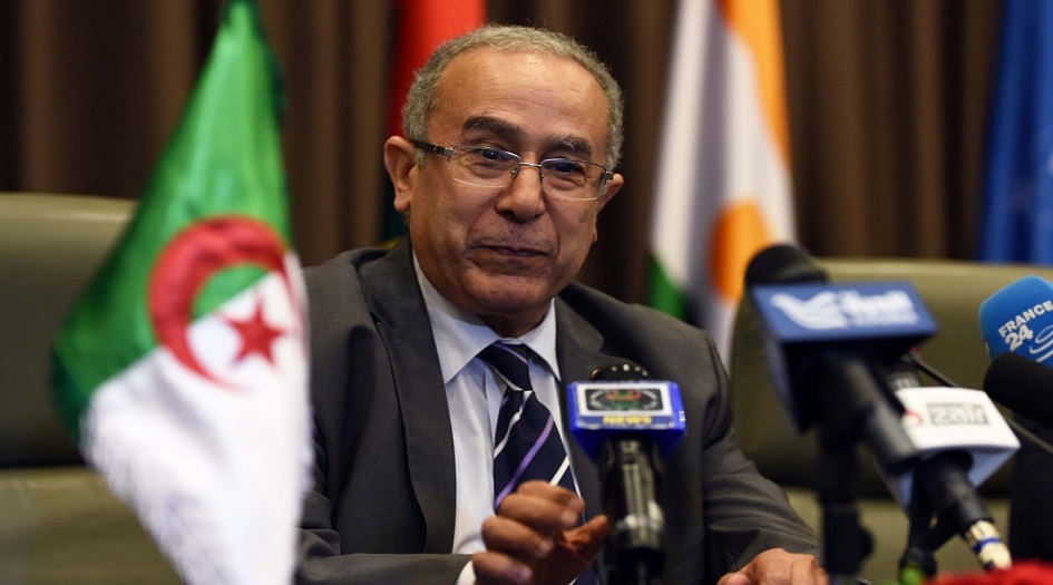بوتفليقة وافق على تسليم السلطة لرئيس منتخب