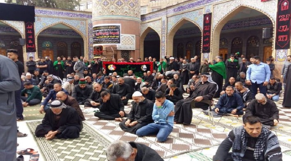 بالصور.. عوائل الشهداء والجرحى العراقيين في رحلة لمرقد السيّدة زينب(ع)