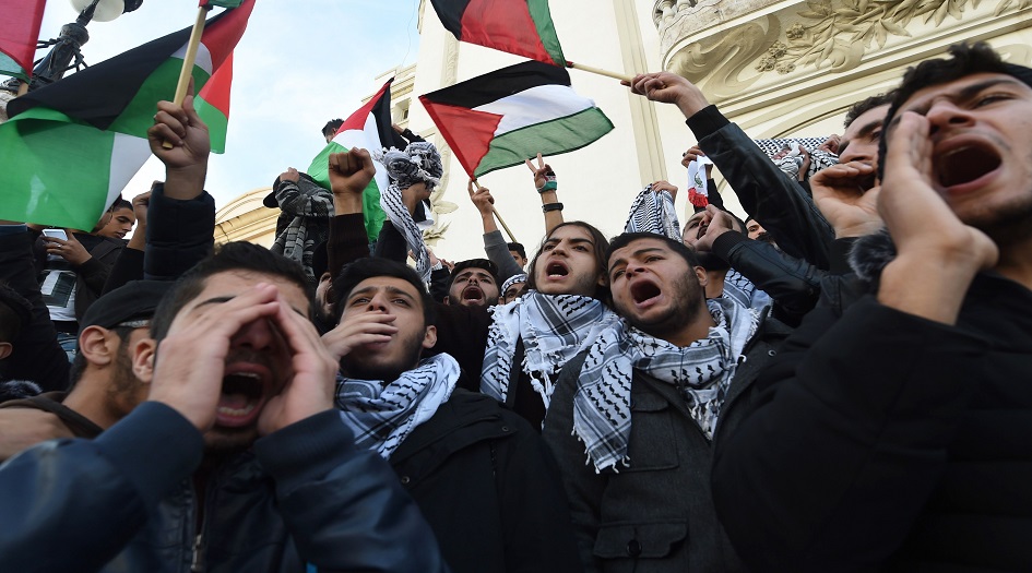 مسيرة شعبية في تونس رفضا للمطبعين وغياب سوريا عن القمة