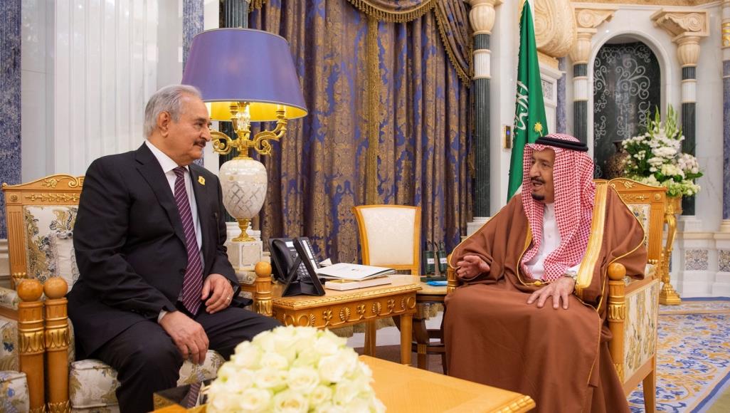 دولة عربية متهمة بتمويل هجوم اللواء حفتر على طرابلس