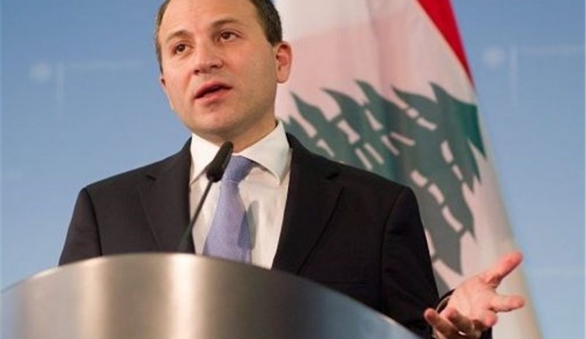 هكذا غرّد وزير خارجية لبنان حول تخفيض الرواتب