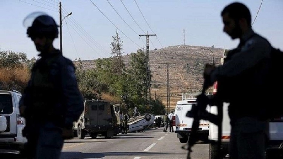 إصابة فلسطيني برصاص العدو الاسرائيلي بذريعة طعن