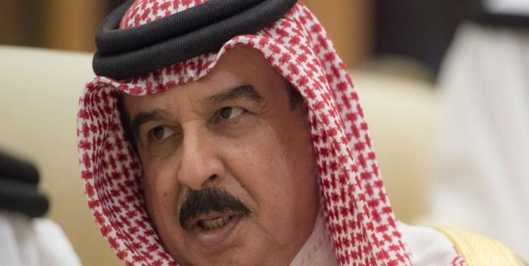 عقب‌نشيني شاه بحرين از لغو تابعيت صدها بحريني