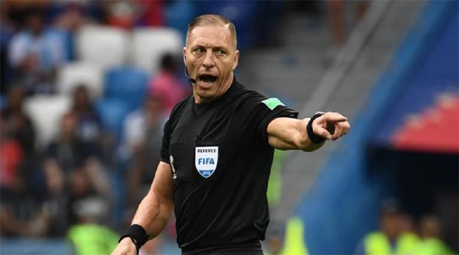 رسمياً.. فيفا يعلن تعديلاً جديداً في قانون كرة القدم