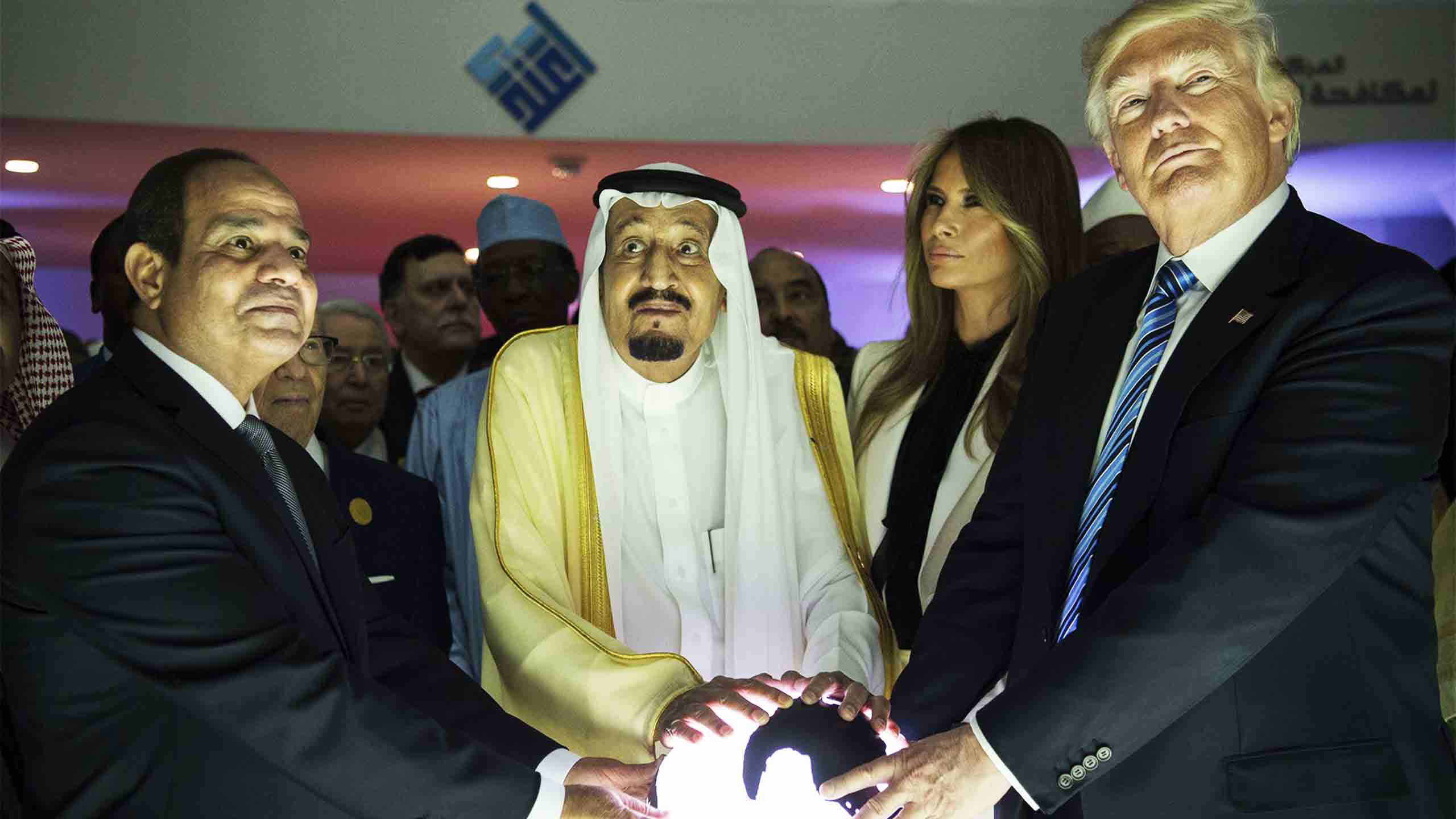 مسؤول عربي يكشف عن الهدف الحقيقي وراء صفقة القرن