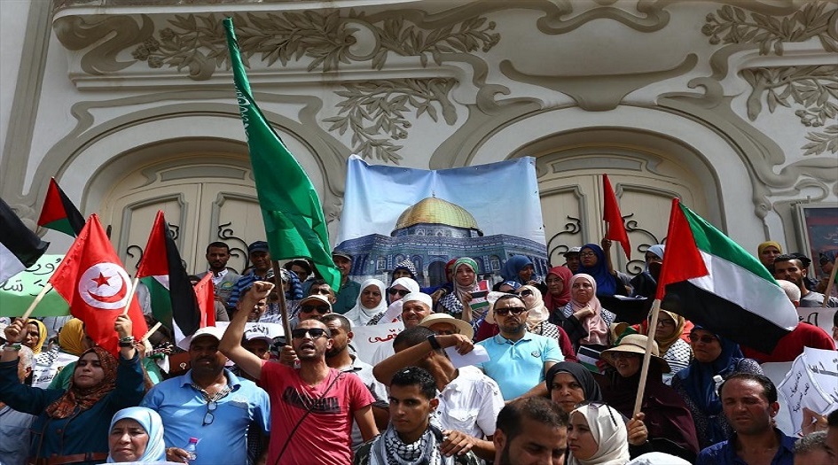 الشعب التونسي يقف ضد التطبيع السياحي مع الكيان الاسرائيلي