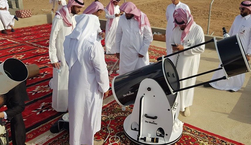 مجلس إفتاء أوروبا ينتقد الاعتماد على السعودية بثبوت الهلال