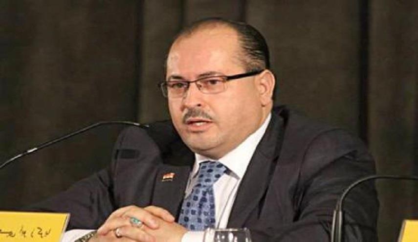 اعلامي شهير يصف قادة بعض الدول العربية بأشباه أغنام
