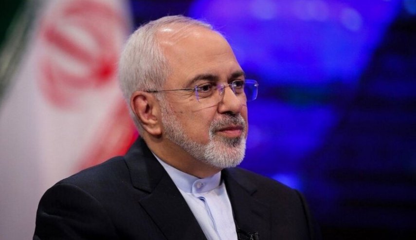 ظريف يغرد: من ايران الى جميع العالم الاسلامي: عيدكم مبارك!