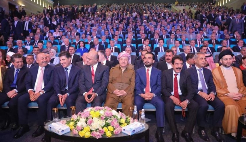 عدم عزف النشيد الوطني العراقي خلال تنصيب بارزاني يثير علامات الاستفهام