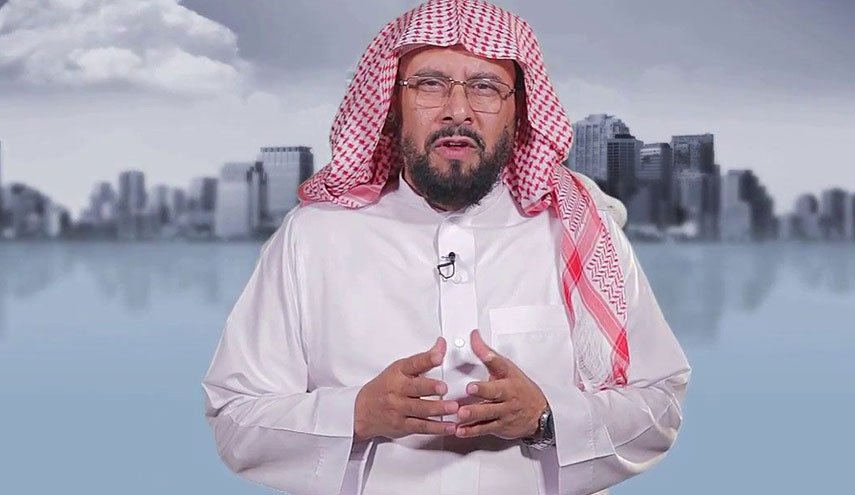 داعية سعودي يحذر السودانيين من 