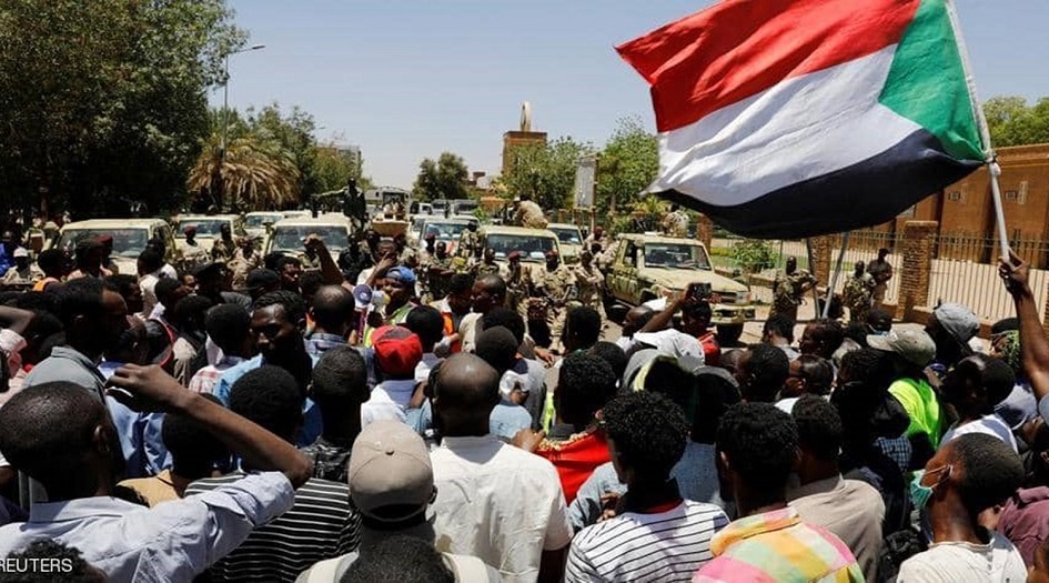  القوى السودانية تطالب بانتقال الحكم إلى سلطة مدنية انتقالية