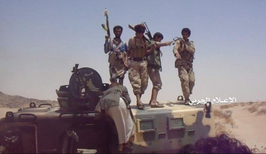 العدوان السعودي يتكبد خسائر فادحة في صحراء الأجاشر