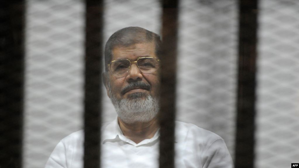 وفاة الرئيس المصري السابق محمد مرسي اثناء محاكمته