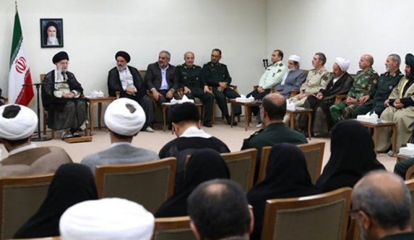 اعداء ايران حاولوا اسقاطها بالفتن الطائفية والعنصرية