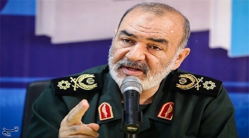 الحرس الثوري يحذر من تغيير الاستراتيجية الايرانية من دفاعية الى هجومية