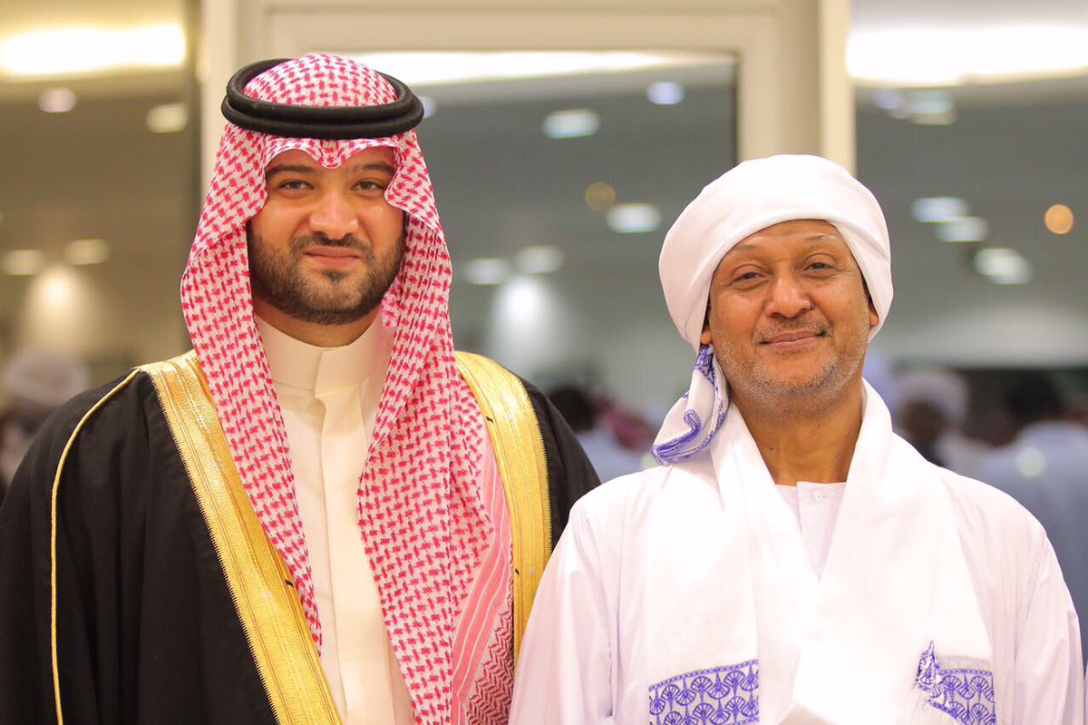 امير سعودي: هل سنسمع من يحلل الخمور ببلادنا؟