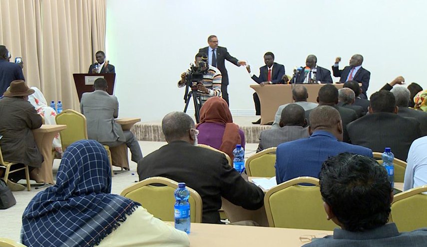 السودان.. إتفاق بشأن الفترة الانتقالية‎ بين 