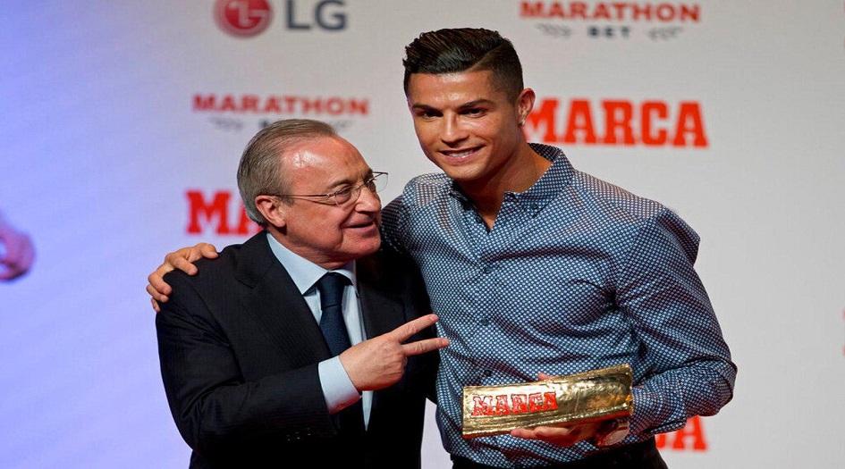 رونالدو يلدغ برشلونة.. أنفقوا الأموال ولم يحققوا لقب الأبطال