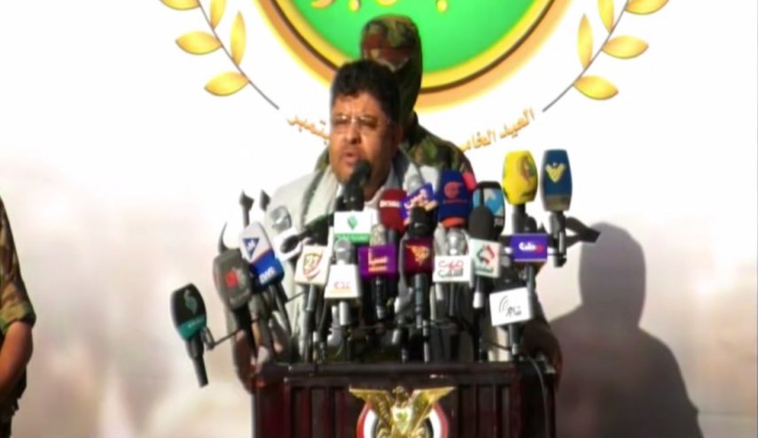 الحوثي يحذر دول العدوان من مغبة رفض مبادرة المشاط