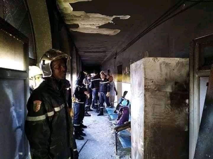 فاجعة مستشفى الجزائر.. نار التهمت طفلين انتظرهما والدهما لأكثر من 7 سنوات