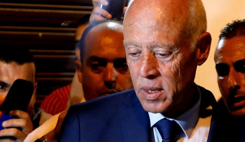 المرشح سعيد يعبر عن حزنه في انتخابات الرئاسة التونسية