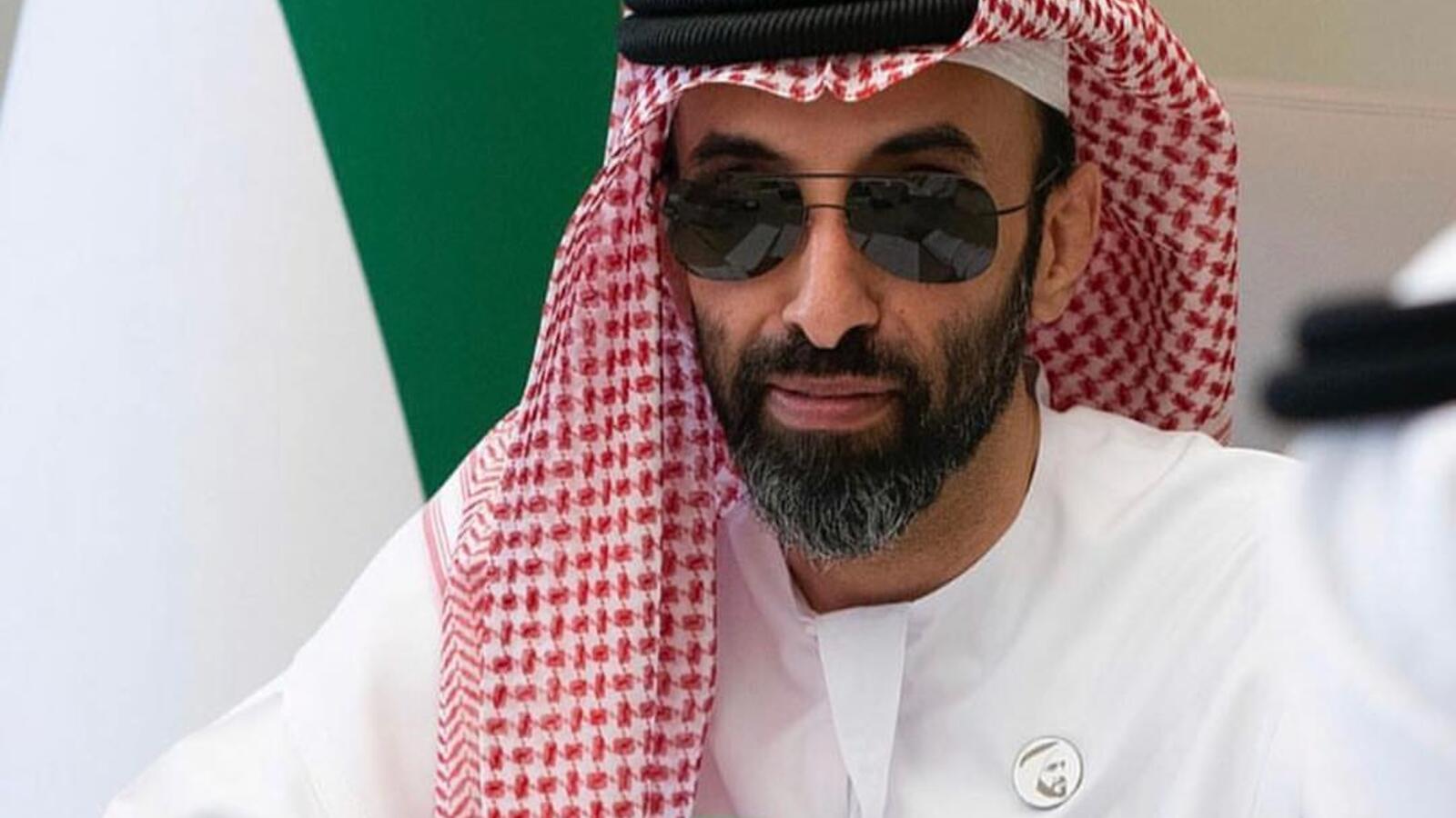 ابن زايد يستعد لنقل شقيقه الأصغر للخارج بعد إصابته بالسرطان عن طريق المخدرات