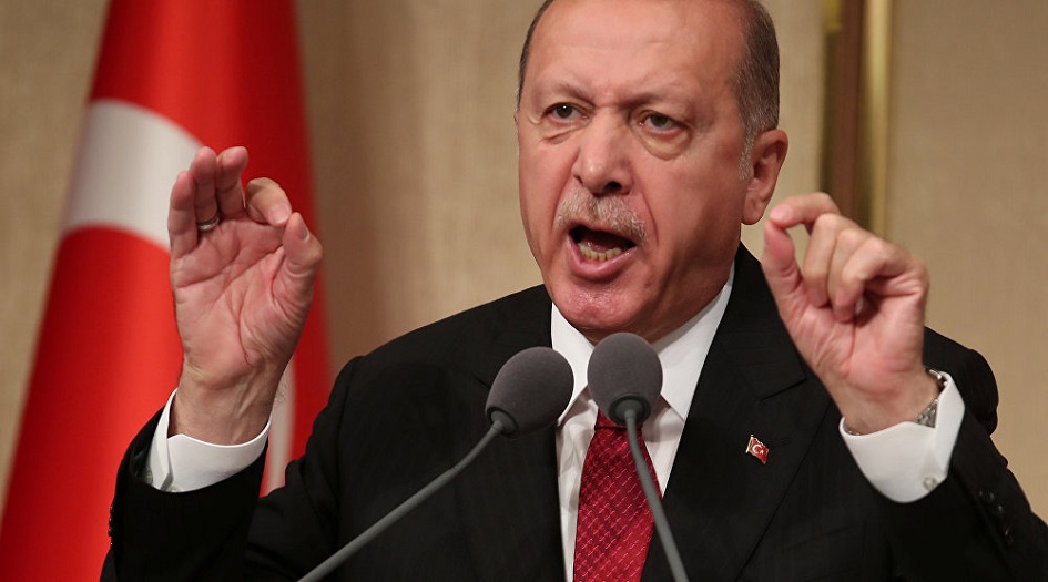 أردوغان يشن هجوما على الرئيس الفرنسي