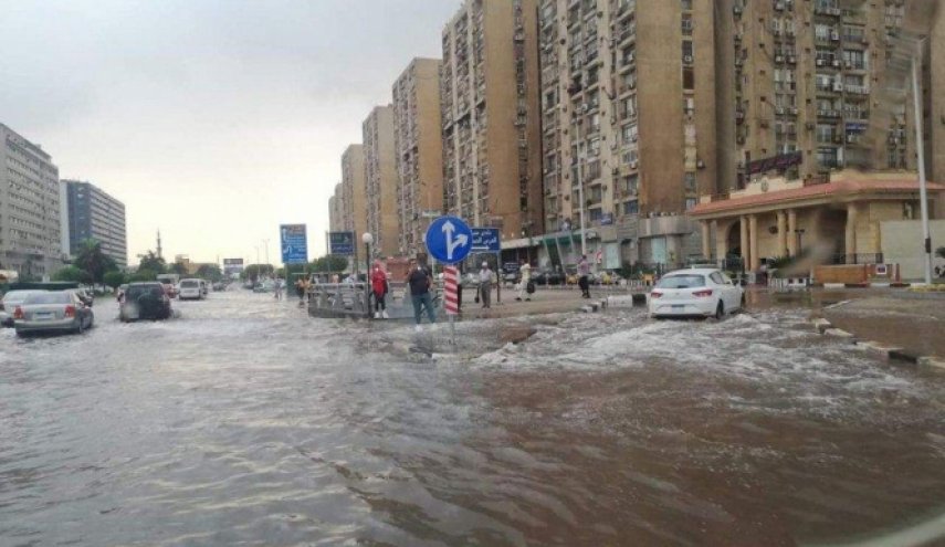 مصر.. رفع حالة الطوارئ إلى الدرجة القصوى