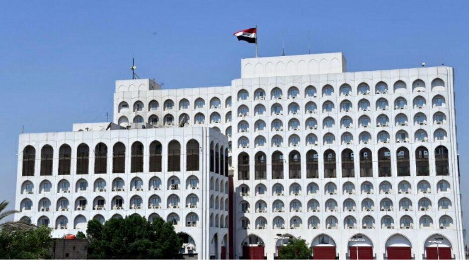 الخارجية العراقية تبين حقيقة انشقاق سفراء ودبلوماسيين
