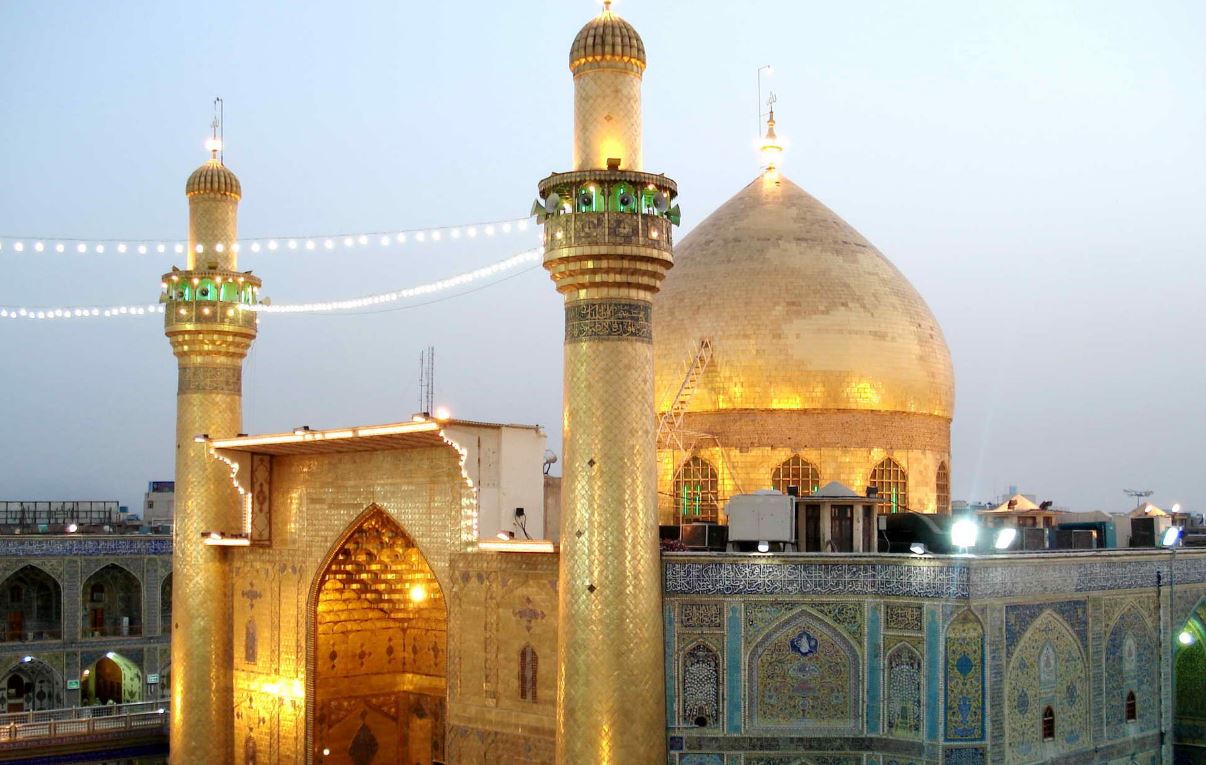 محبي أهل البيت(ع) : جئنا للبحث عن الحب والولاية والإيمان في رحاب مرقد أمير المؤمنين (ع)!