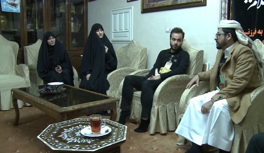 بالصور..سفير يمن بطهران يزور عائلة الشهيد سليماني