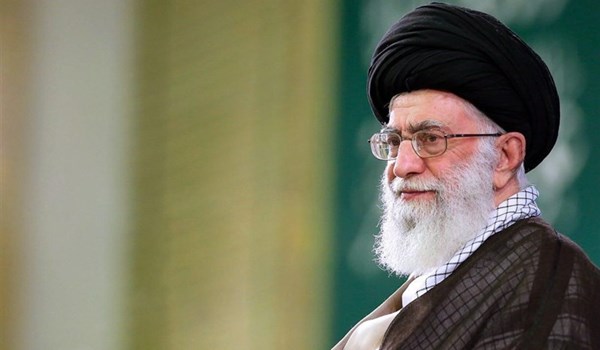 الامام الخامنئي يعزي برحيل عالم الدين الشيخ طبرسي
