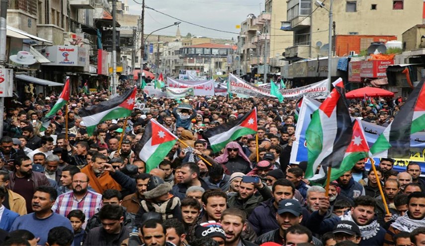 الشعب الاردني ينتفض اليوم ضد صفقة ترامب