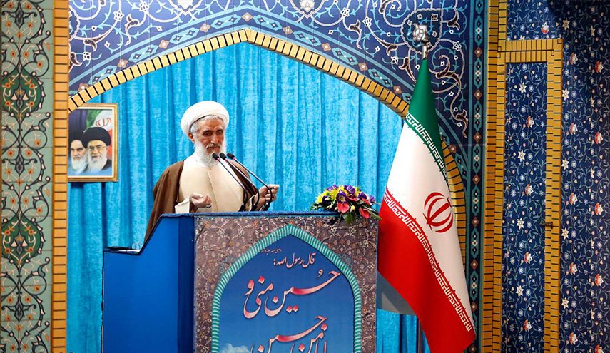  خطيب جمعة طهران: صفقة ترامب فضيحة لاميركا والصهيونية 