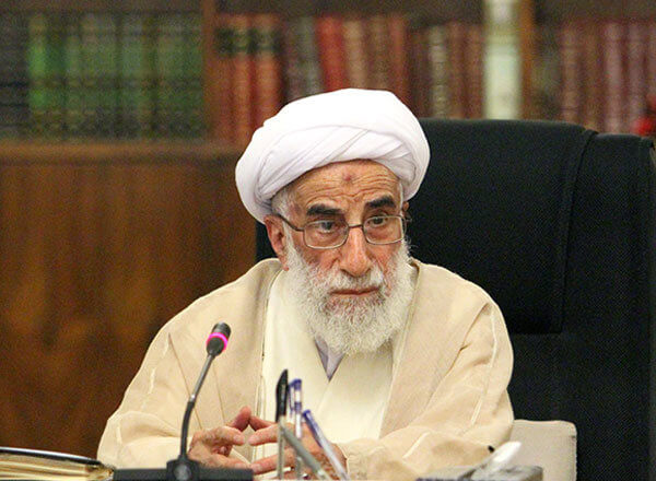 آية الله جنتي: كل صوت في الانتخابات يُشكل صفعة للاعداء